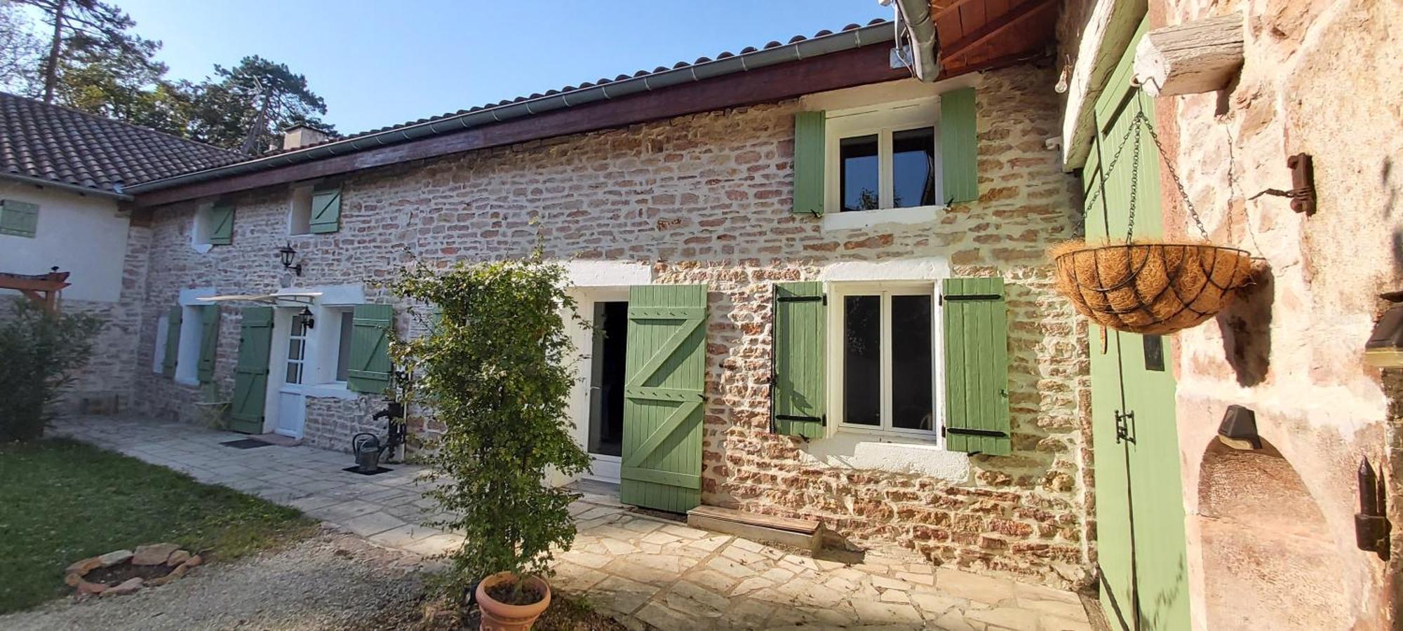 Le Gite Et Puits C'Est Tout Prety Exterior photo